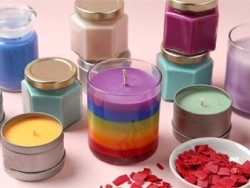 رنگ شمع یکی از محبوب ترین لوازم شمع سازی می باشد که میتوان با استفاده از آن، شمع هایی با رنگ های متنوع و جذاب تولید کرد.